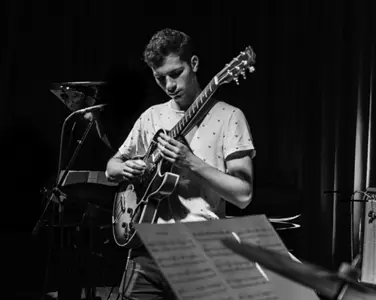 Theo Naishtat Quartet