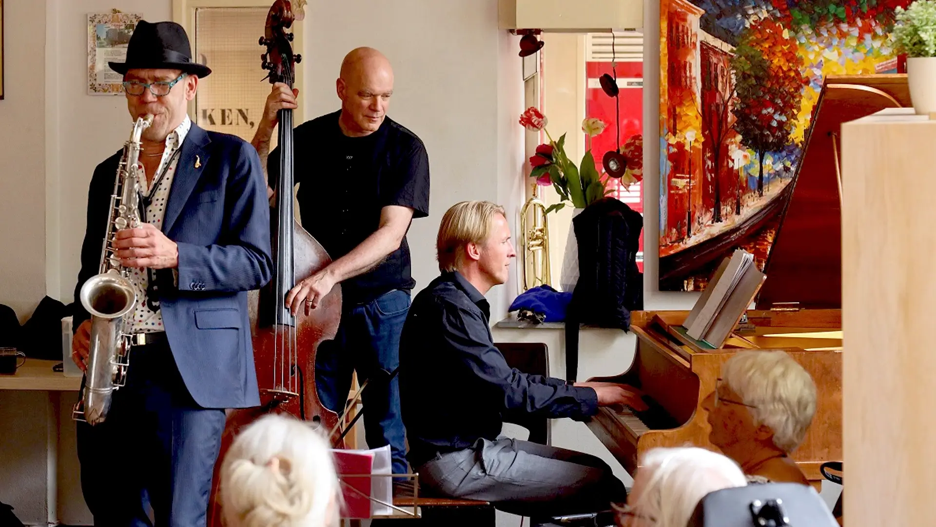 Foto van Arthur Heuwekemeijer Trio voor optreden van Red Light Jazz