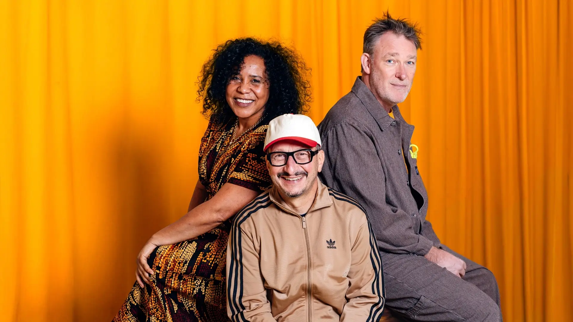 ZUCO-103-Groepsfoto ter promotie van Red Light Jazz
